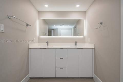 520 Brickell Key Dr A1010, Miami FL - photo 16 of 42
