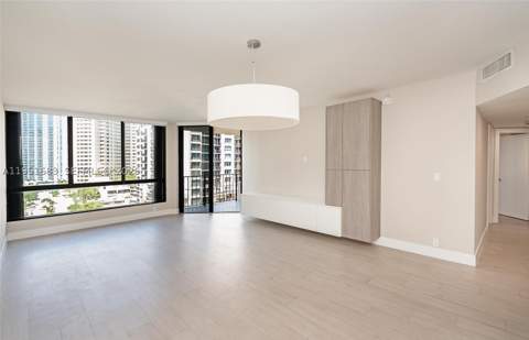 520 Brickell Key Dr A1010, Miami FL - photo 9 of 42