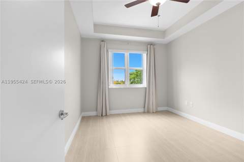 20000 E Country Club Dr 402, Aventura FL - photo 19 of 37