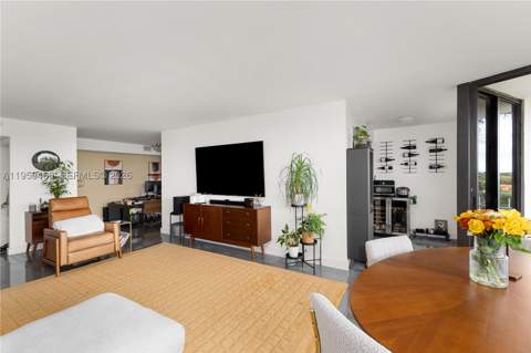1000 Quayside Ter 506, Miami FL - photo 17 of 42