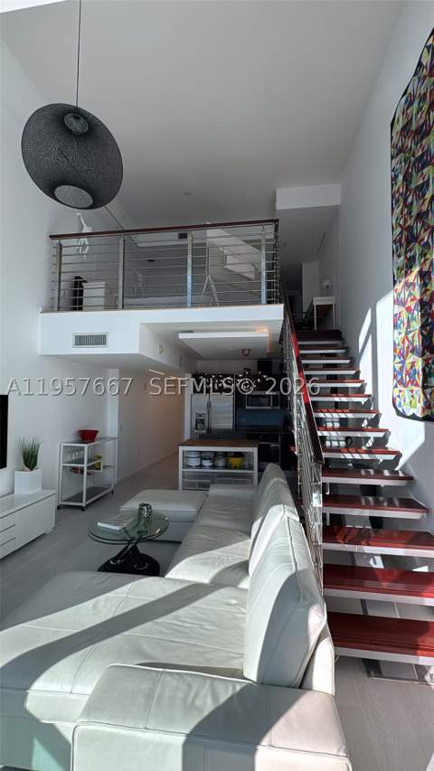 41 SE 5th St 2004, Miami FL - photo 10 of 19