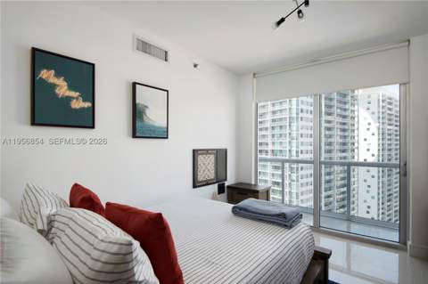 485 Brickell Ave 3208, Miami FL - photo 23 of 29