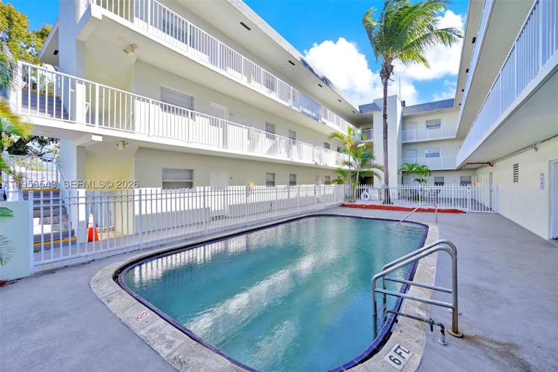 1 bedroom Condominium at 12890 NE 8th Ave 208, Marbella Condo, North Miami — photo 5