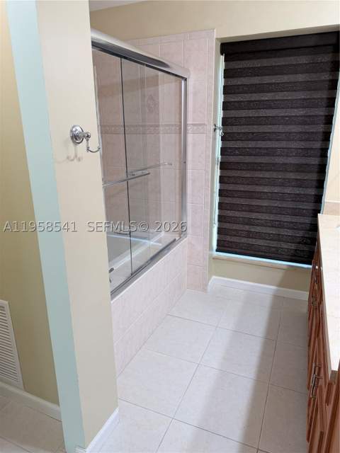 12821 SW 147th Lane Rd, Miami FL - photo 10 of 25