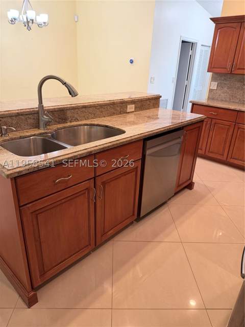 12821 SW 147th Lane Rd, Miami FL - photo 13 of 25