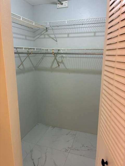 661 NE 195th Street 314, Miami FL - photo 18 of 30