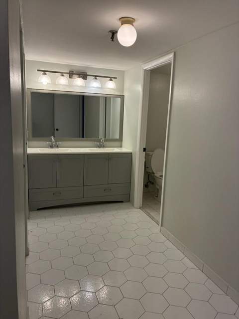 661 NE 195th Street 314, Miami FL - photo 19 of 30