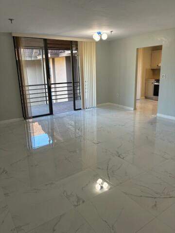 661 NE 195th Street 314, Miami FL - photo 20 of 30