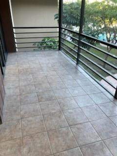 661 NE 195th Street 314, Miami FL - photo 9 of 30