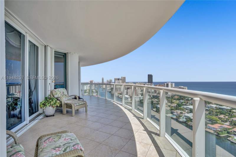 3 bedroom Condominium at 21050 Point Pl 3104, Atlantic III At The POINt, Aventura — photo 2
