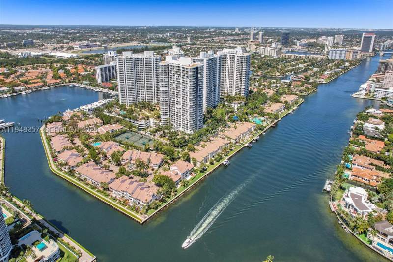 3 bedroom Condominium at 21050 Point Pl 3104, Atlantic III At The POINt, Aventura — photo 5