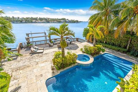 1398 Bay Dr, Miami Beach FL - photo 19 of 37
