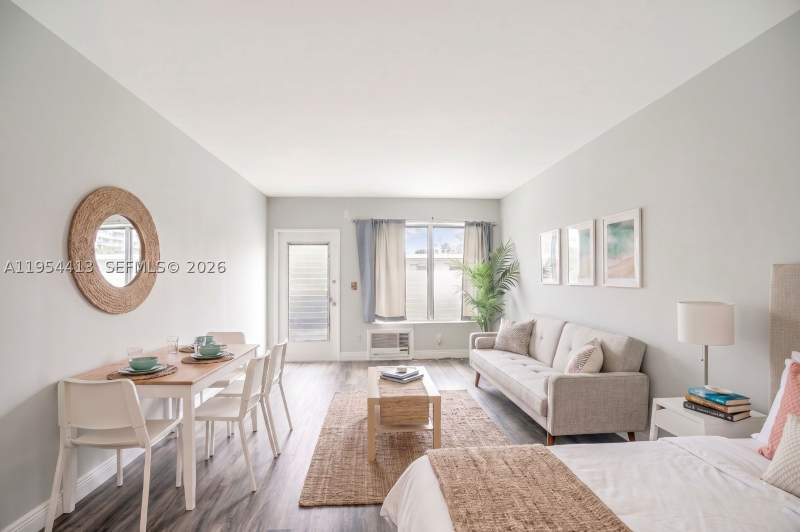 0 bedroom Condominium at 7725 Carlyle Ave 10, Rose Condo, Miami Beach — photo 2