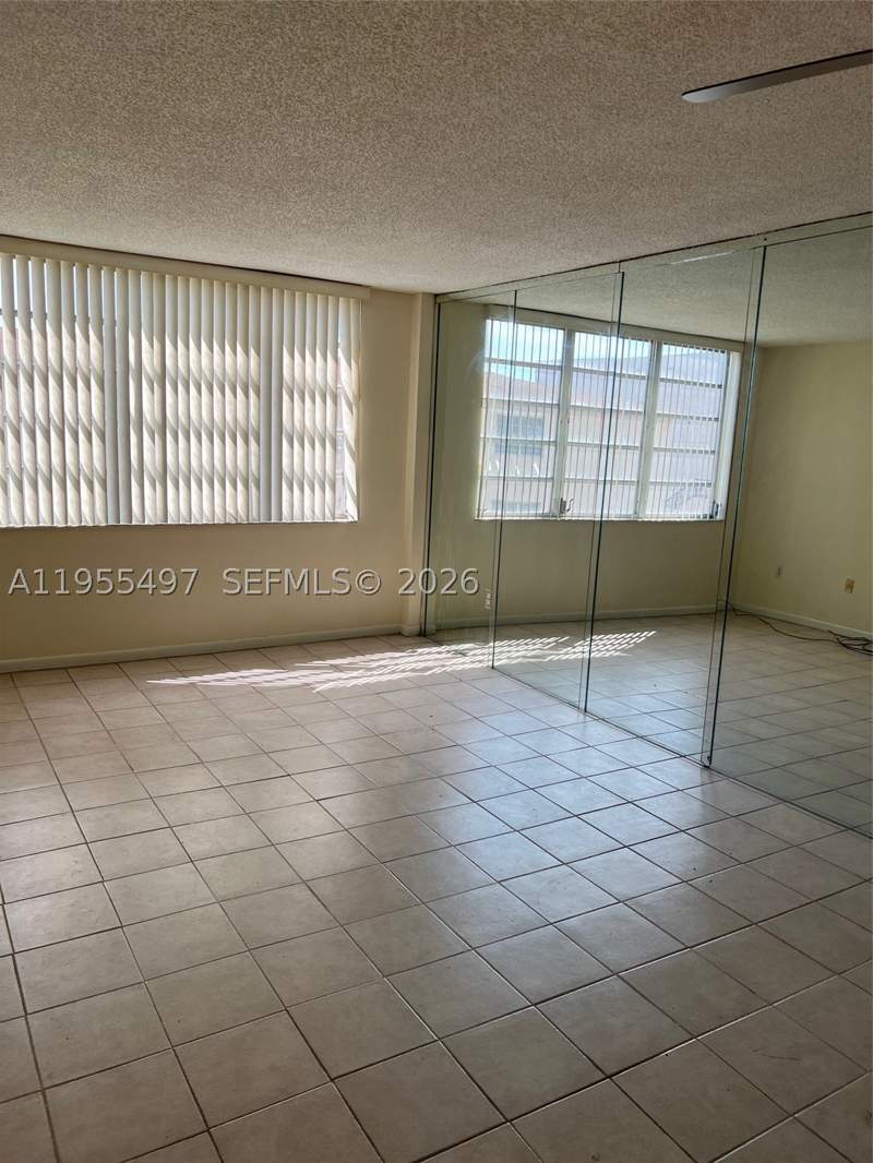 1 bedroom Condominium at 13390 NE 7th Ave 205, La Castellana Condo, North Miami — photo 2