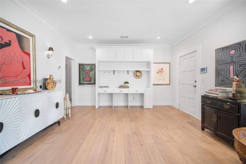 3 bedroom SingleFamilyResidence at 463 W 62nd St, Beach View Addn, Miami Beach — photo 3