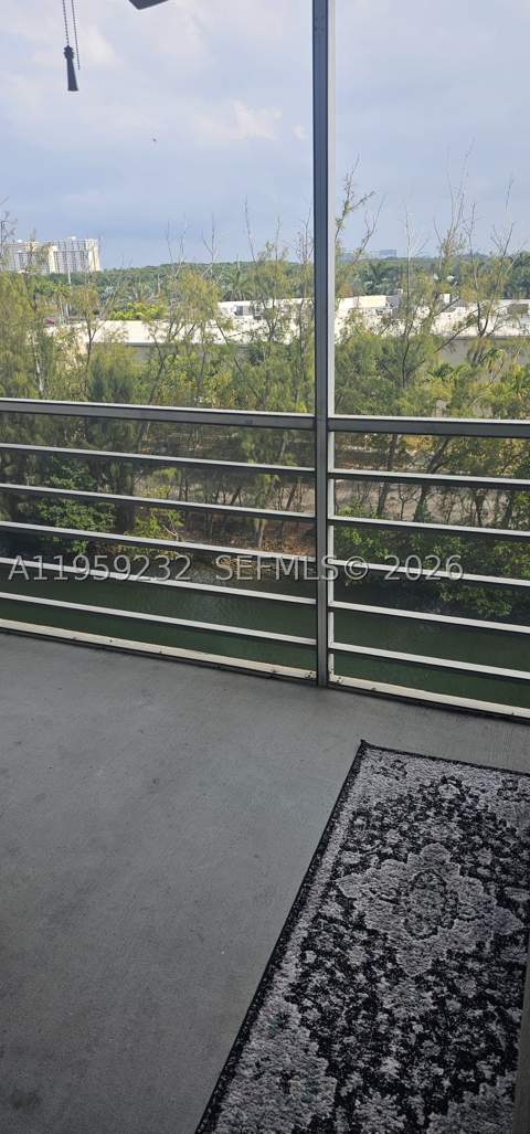 3660 NE 166th St 611, North Miami Beach FL - photo 7 of 18
