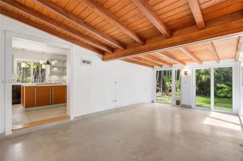 1643 Nethia Dr, Miami FL - photo 15 of 36
