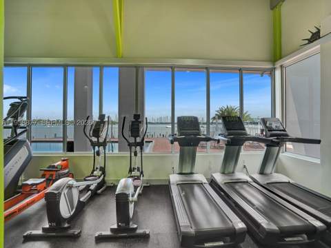 1228 West Ave 1415, Miami Beach FL - photo 14 of 31