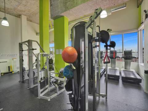 1228 West Ave 1415, Miami Beach FL - photo 15 of 31