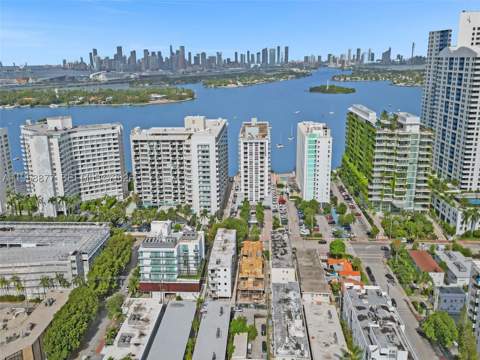 1228 West Ave 1415, Miami Beach FL - photo 24 of 31