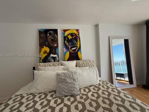1228 West Ave 1415, Miami Beach FL - photo 8 of 31