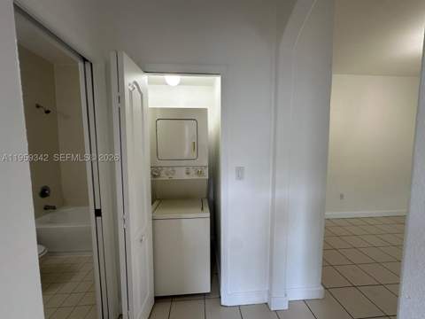 1661 SE 29th Ct 104, Homestead FL - photo 17 of 22