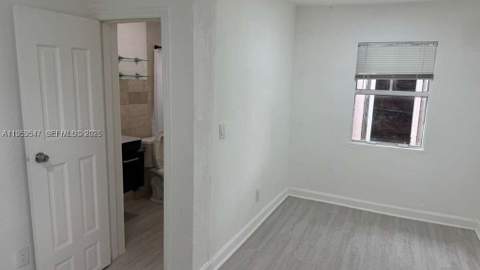 16221 E Bunche Park Dr, Miami Gardens FL - photo 12 of 27