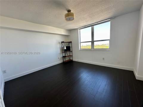 3232 SW 22nd Ter 1604, Miami FL - photo 18 of 40