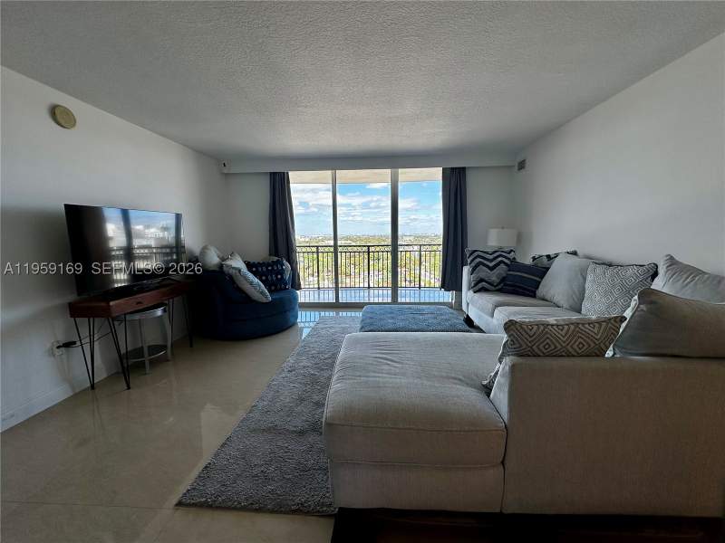 2 bedroom Condominium at 3232 SW 22nd Ter 1604, Gables Marquis Condo, Miami — photo 2