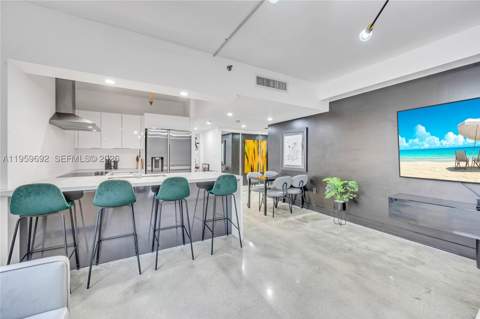 540 Brickell Key Dr 409, Miami FL - photo 6 of 20