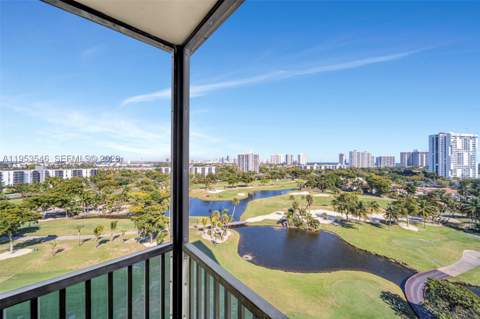 20379 W Country Club Dr 1232, Aventura FL - photo 11 of 35