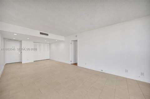 20379 W Country Club Dr 1232, Aventura FL - photo 6 of 35