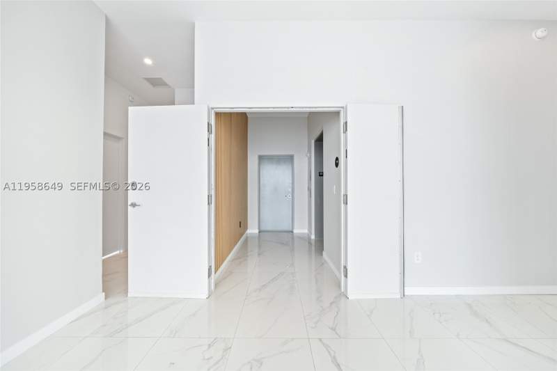 4 bedroom Condominium at 480 NE 31st St Ph5101, Gran Paraiso Condo, Miami — photo 2