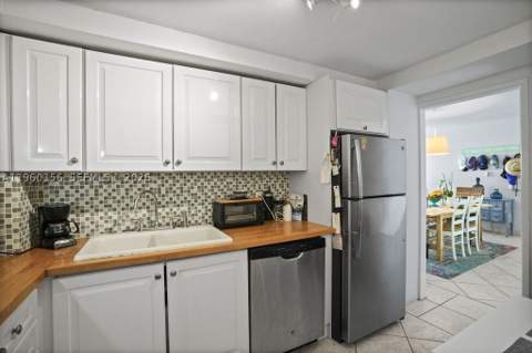 5005 Collins Ave 504, Miami Beach FL - photo 17 of 33