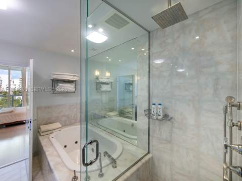 50 S Pointe Dr 707, Miami Beach FL - photo 13 of 14