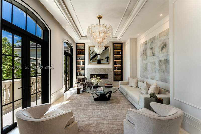 7 bedroom SingleFamilyResidence at 5901 SW 107th St, Collins Acres, Pinecrest — photo 3