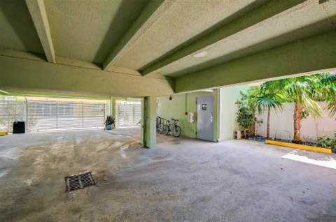 363 Washington Avenue 32, Miami Beach FL - photo 23 of 33