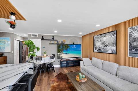 363 Washington Avenue 32, Miami Beach FL - photo 7 of 33