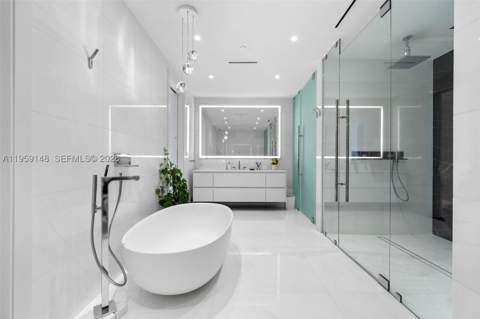 300 Biscayne Blvd Way 4602, Miami FL - photo 19 of 37