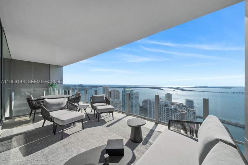5 bedroom Condominium at 300 Biscayne Blvd Way 4602, Aston Martin, Miami — photo 2