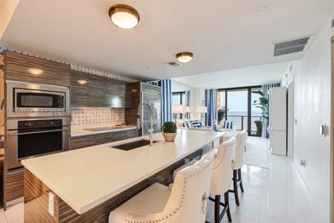 460 NE 28 704, Miami FL - photo 18 of 53