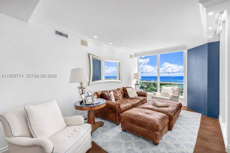 3 bedroom Condominium at 1900 Sunset Harbour Dr Ph03, Sunset Harbour North Cond, Miami Beach — photo 3