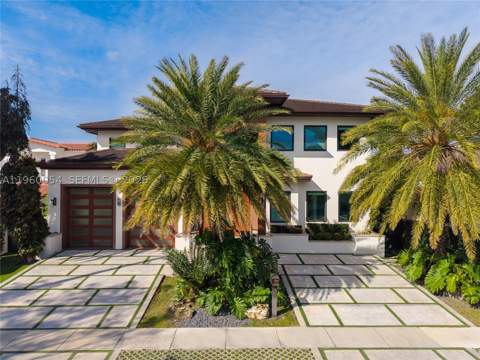 12880 N Bayshore Dr, North Miami FL - photo 7 of 30