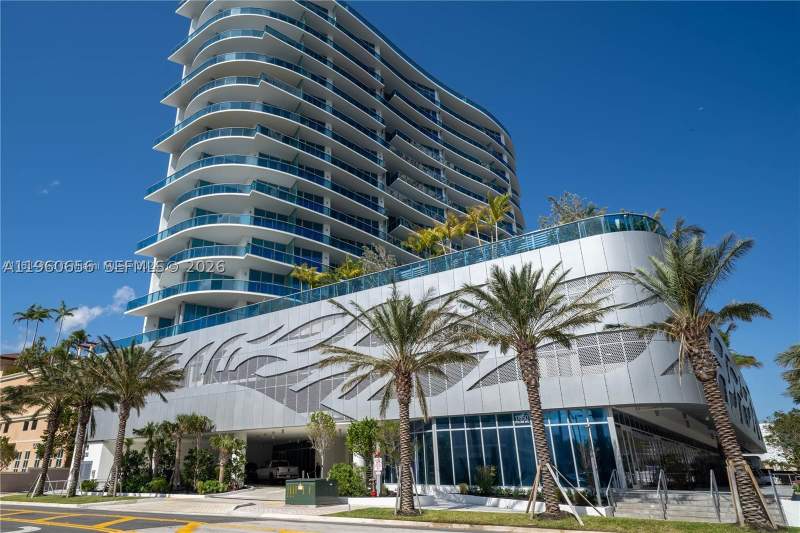 2 bedroom Condominium at 17550 Collins Ave 505, Aurora Condominium, Sunny Isles Beach — photo 2