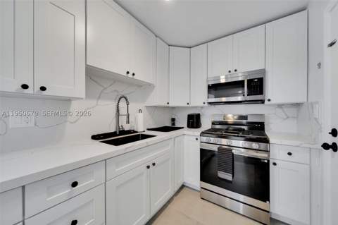 6900 N Kendall Dr A303, Pinecrest FL - photo 10 of 28