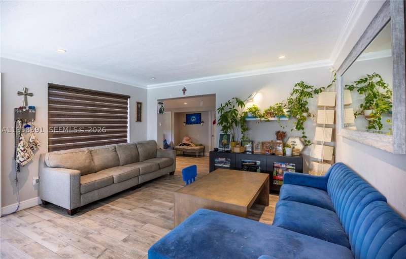 3 bedroom SingleFamilyResidence at 12415 SW 93rd Ct, Ranchero Manors 1st Addn, Miami — photo 4