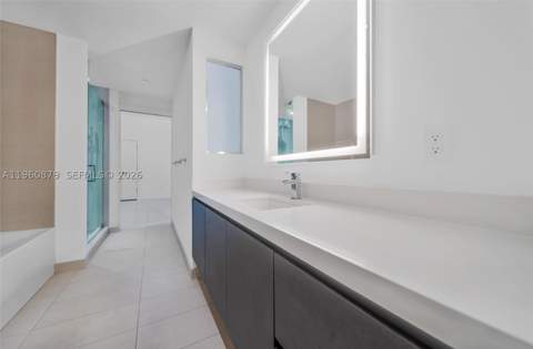 851 NE 1st Ave 204, Miami FL - photo 23 of 45