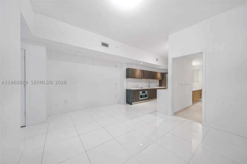 0 bedroom Condominium at 851 NE 1st Ave 204, Paramount Miami Worldcent, Miami — photo 4