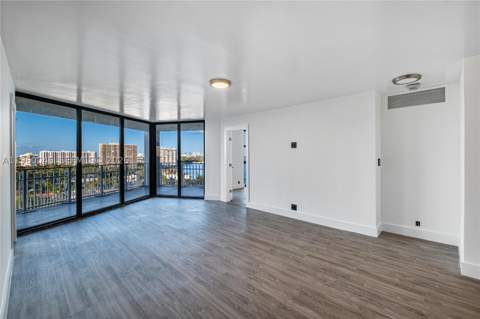 4000 Towerside Ter 1509, Miami FL - photo 12 of 82