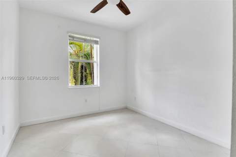 11321 NW 84th St, Doral FL - photo 11 of 29